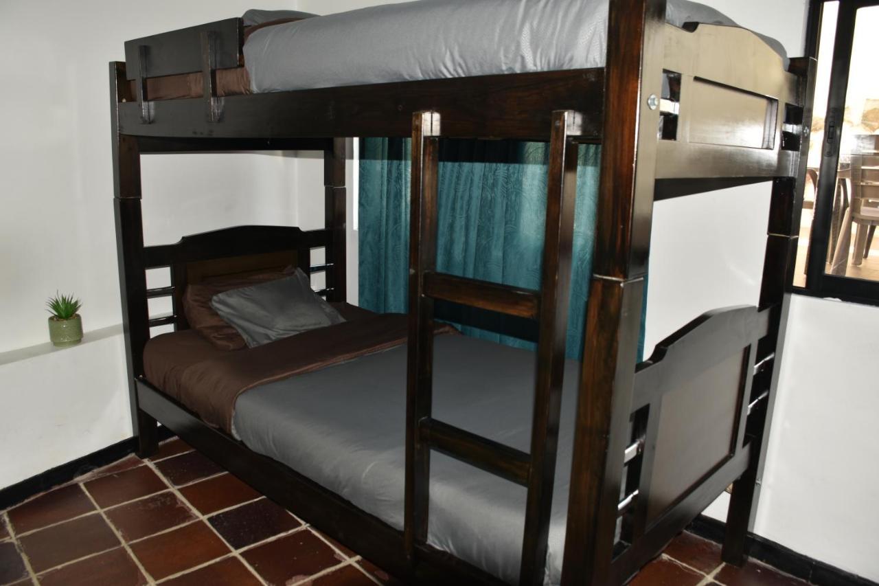 Celavi Hostel Монги Экстерьер фото