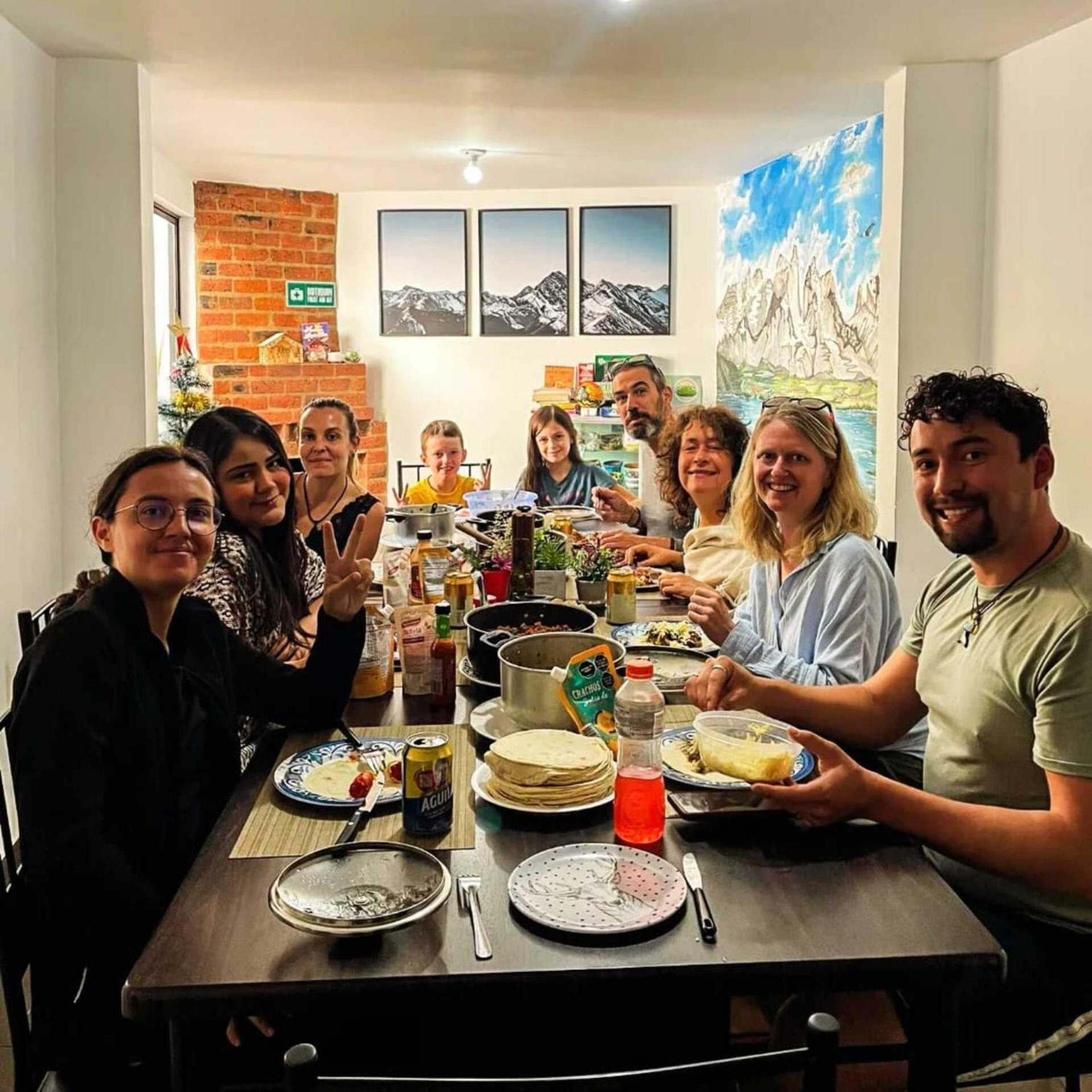 Celavi Hostel Монги Экстерьер фото