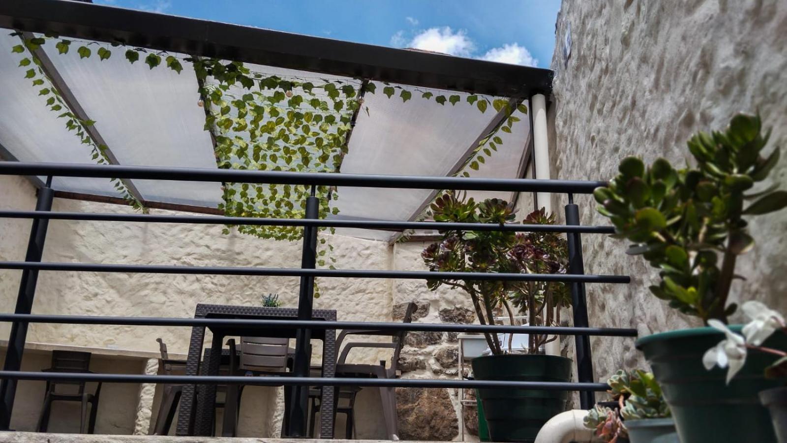 Celavi Hostel Монги Экстерьер фото